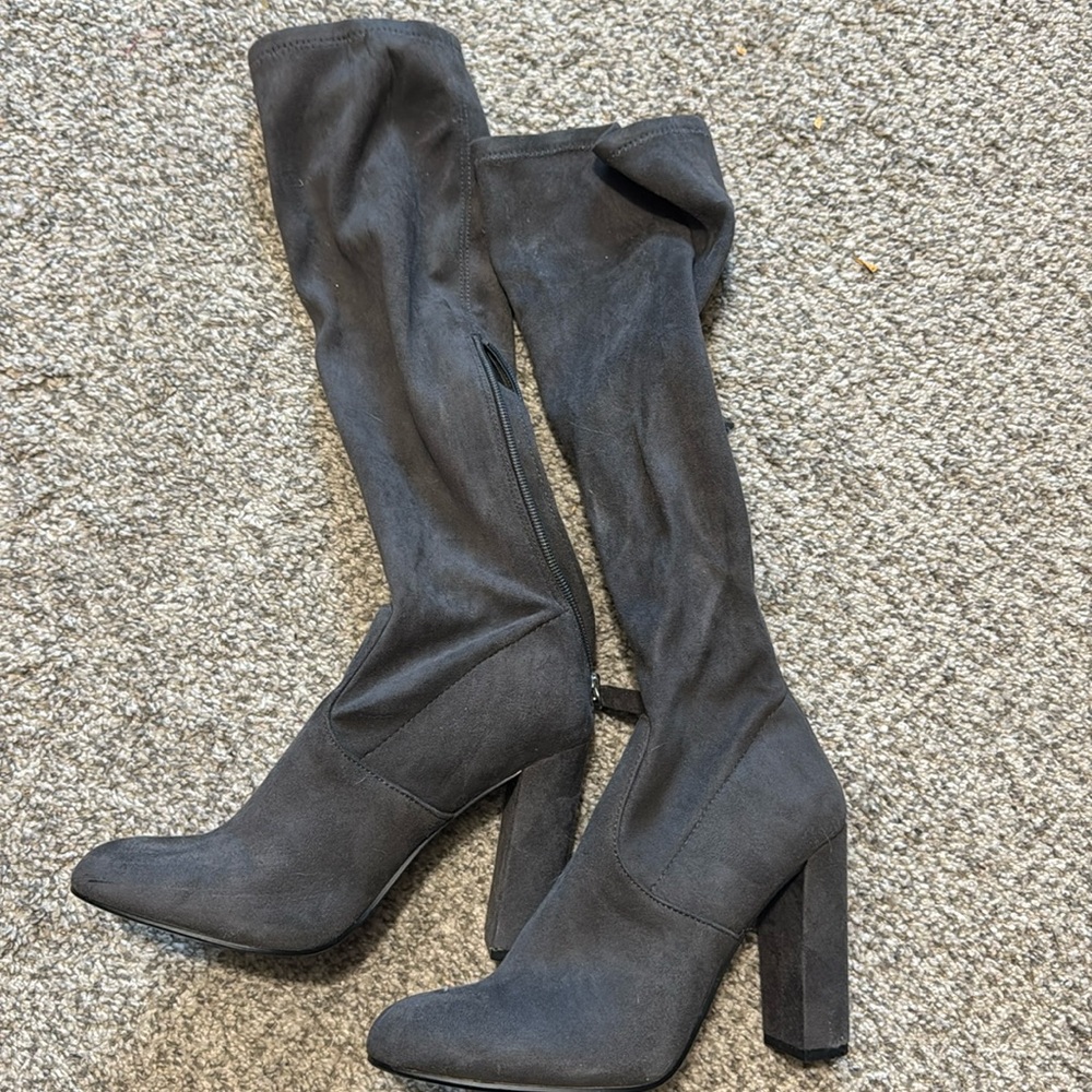 Mid calf heeled boots